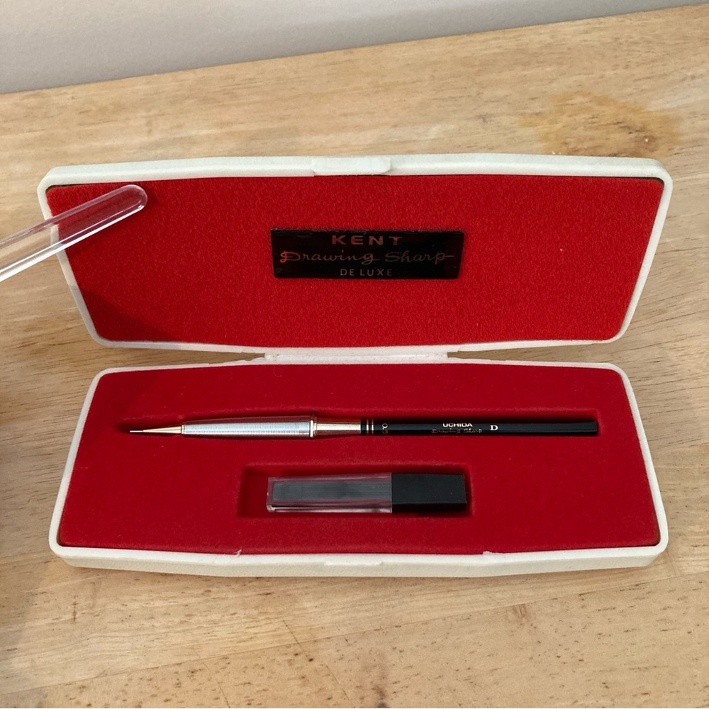 Vintage Uchida Drawing Sharp Drafting Mechanical Pencil Type D 0.5 Twist Lead